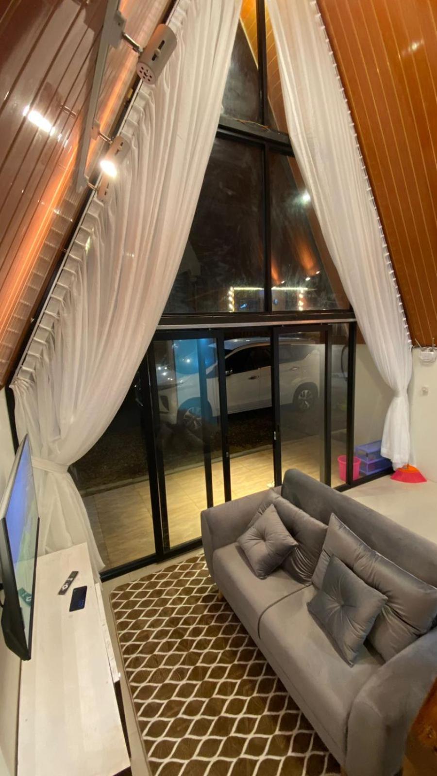 Agriya Lubis Cabin Diyeng 객실 사진
